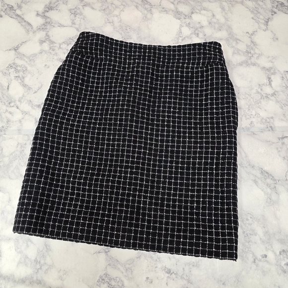 Chanel Tweed Pencil Mini Skirt